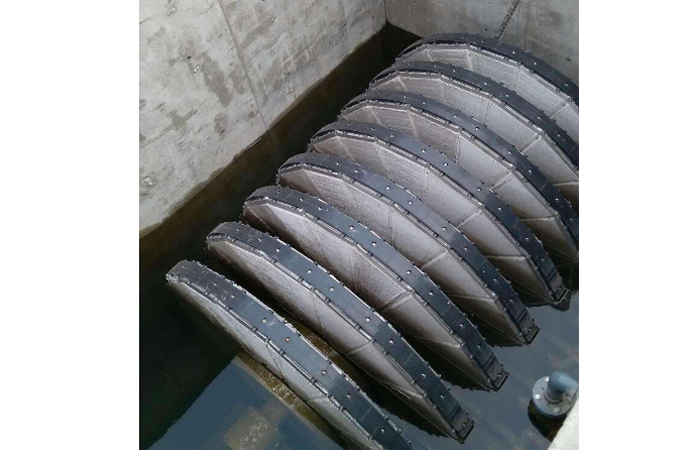 纖維轉(zhuǎn)盤(pán)濾池